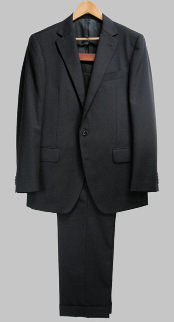 Black suit by GlobalStyle