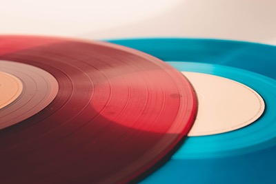 病み付きになるワールド・ミュージックとEDMのコンピレイション盤  - 試聴にオススメの録音が優秀なCD (4) | GEAR & BUSINESS #008
