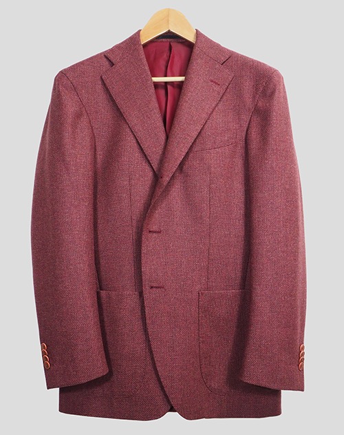 「ゼルビーノ」の赤いジャケット